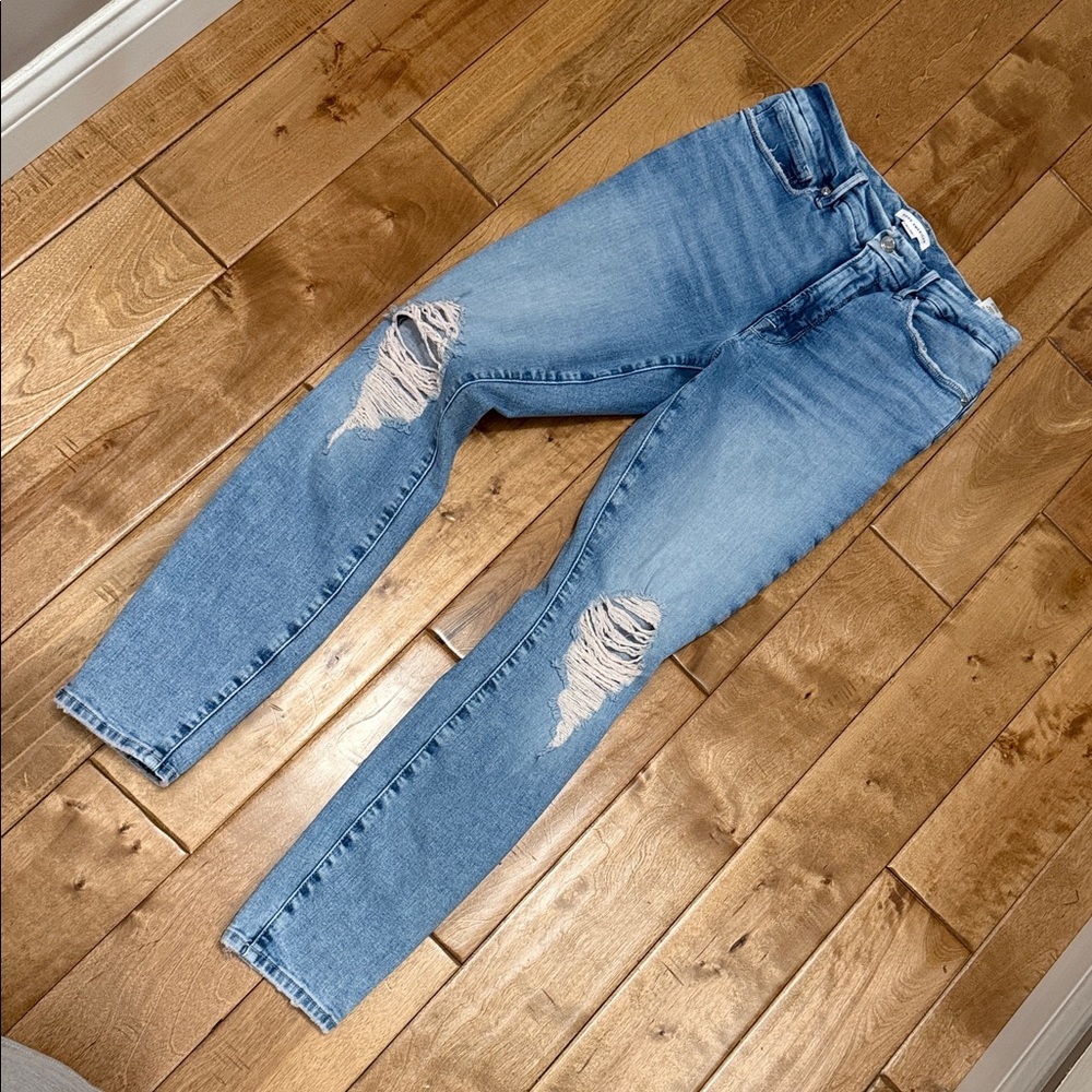 Good American Light Blue Distressed Skinny Jeans